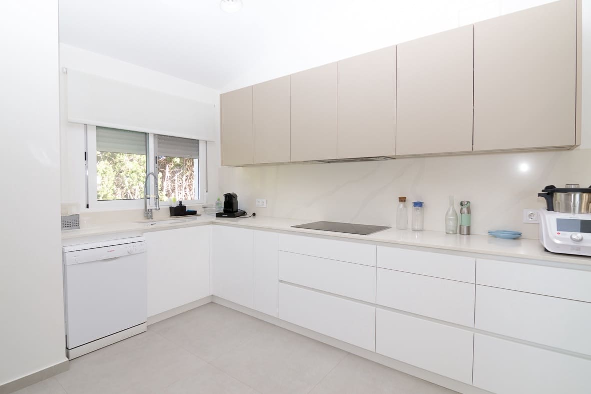 5 soverom Villa til salgs i Denia med svømmebasseng garasje - € 930 000 (Ref: 9537795)