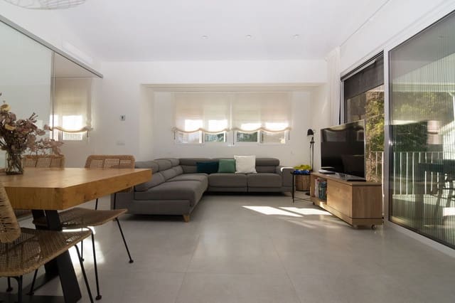 5 soveværelse Villa til salg i Dénia med swimmingpool garage - € 930.000 (Ref: 9537795)