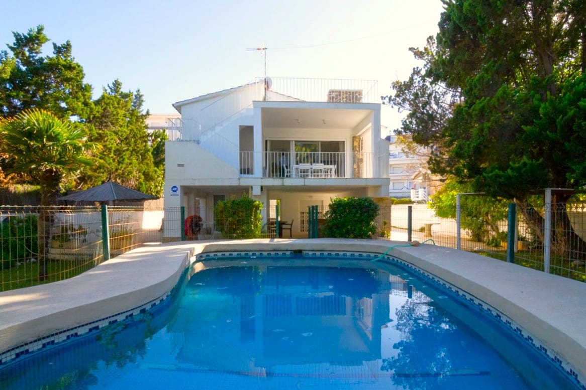 5 soverom Villa til salgs i Denia med svømmebasseng garasje - € 930 000 (Ref: 9537795)