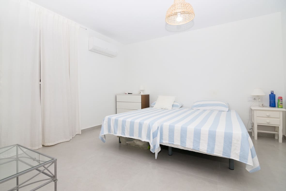 5 soverom Villa til salgs i Denia med svømmebasseng garasje - € 930 000 (Ref: 9537795)