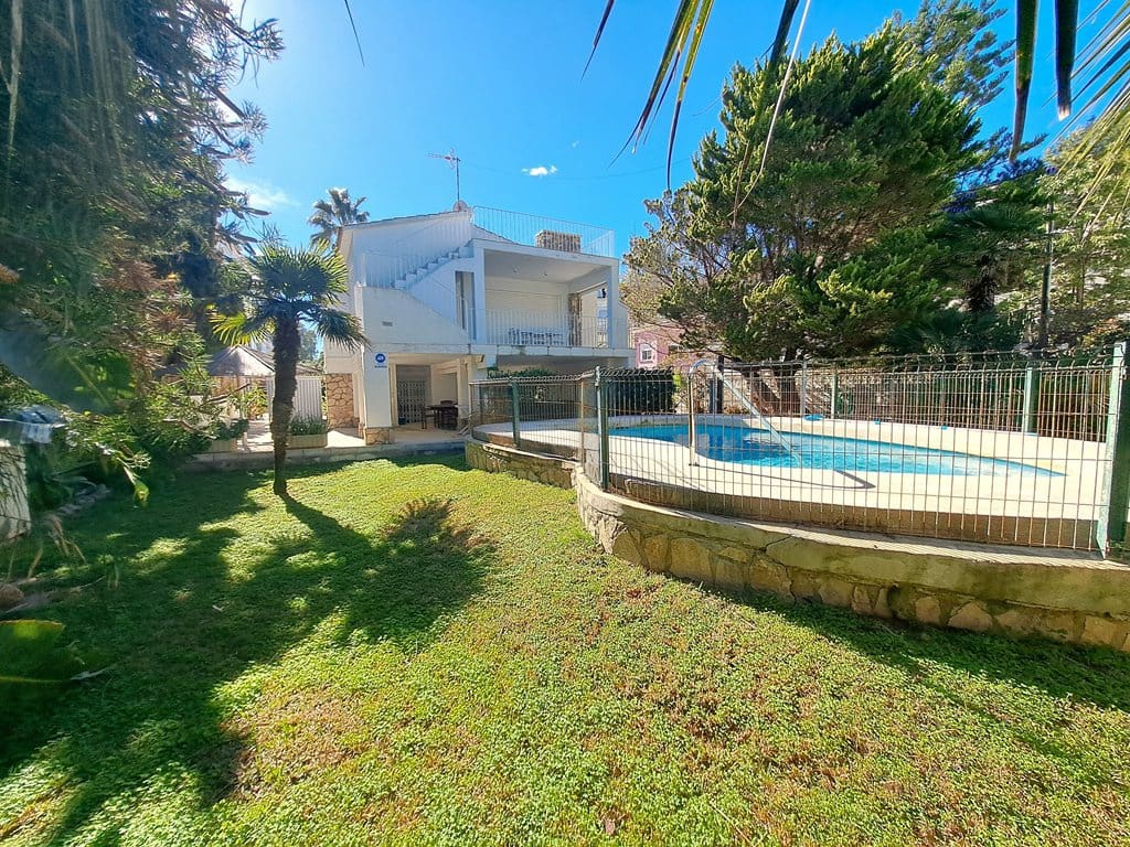 5 soverom Villa til salgs i Denia med svømmebasseng garasje - € 930 000 (Ref: 9537795)