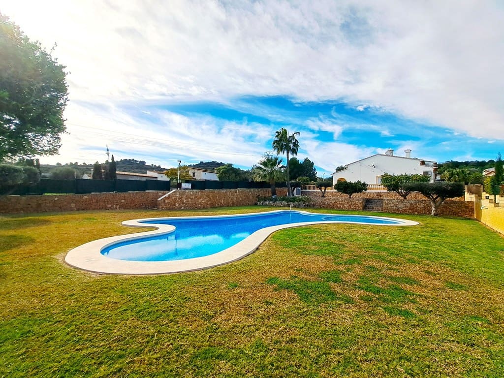 2 Zimmer Haus zu verkaufen in Benitachell / Benitatxell mit Pool Garage - 320.000 € (Ref: 9557363)