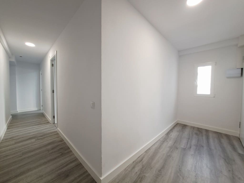 Apartamento de 4 habitaciones en Dénia en venta - 245.000 € (Ref: 9566741)