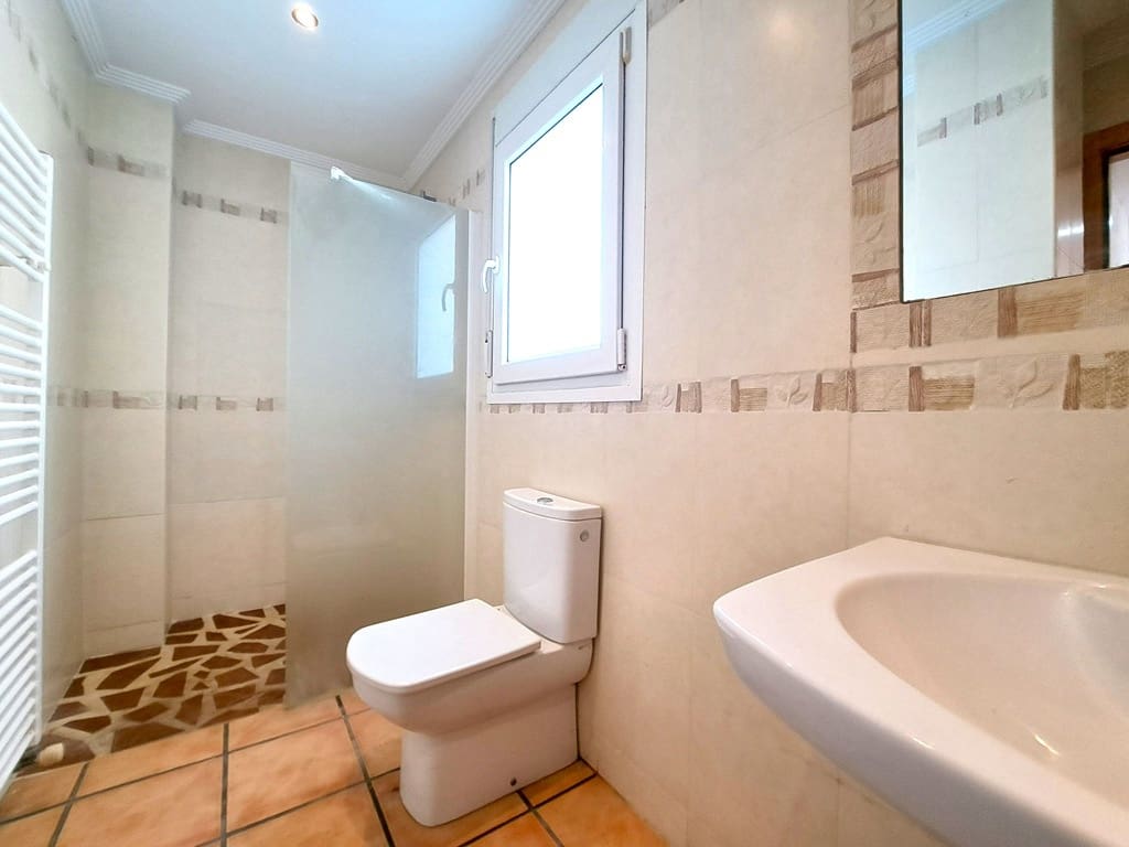 4 soverom Villa til salgs i Denia med svømmebasseng garasje - € 690 000 (Ref: 9611810)