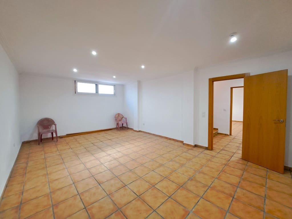 4 soverom Villa til salgs i Denia med svømmebasseng garasje - € 690 000 (Ref: 9611810)