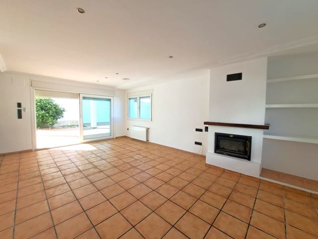 4 Zimmer Villa zu verkaufen in Dénia mit Pool Garage - 690.000 € (Ref: 9611810)