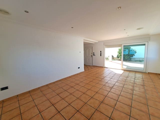 4 Zimmer Villa zu verkaufen in Dénia mit Pool Garage - 690.000 € (Ref: 9611810)