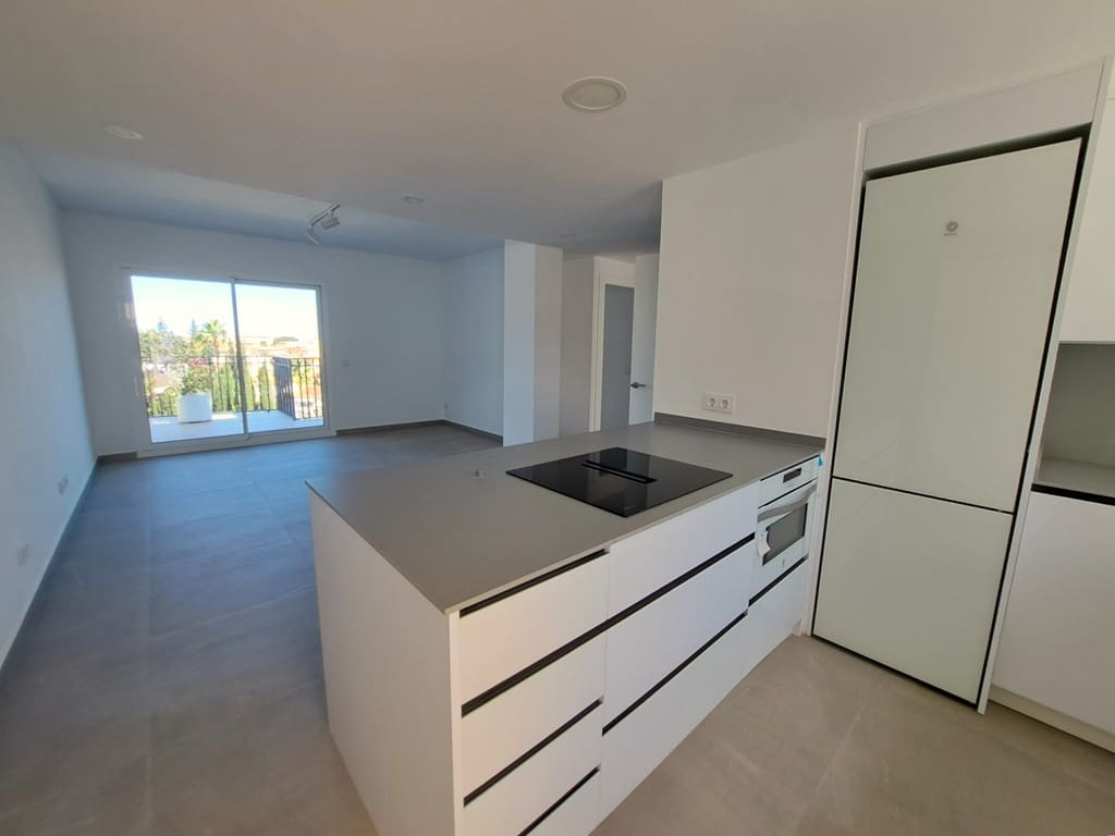 2 bedroom Apartment for sale in Denia with pool garage - € 359,000 (Ref: 9619810)