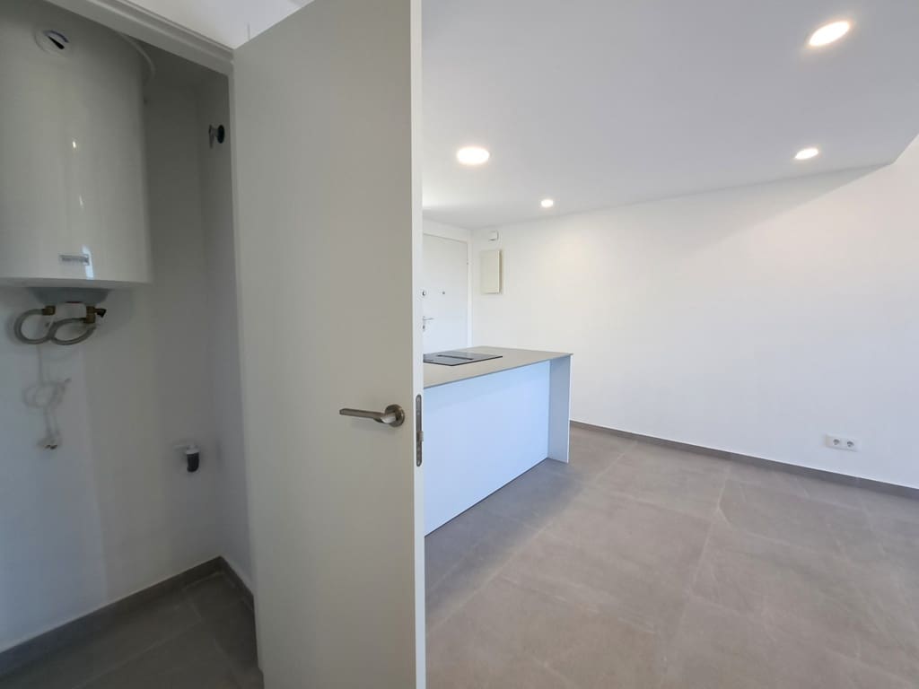 2 bedroom Apartment for sale in Denia with pool garage - € 359,000 (Ref: 9619810)