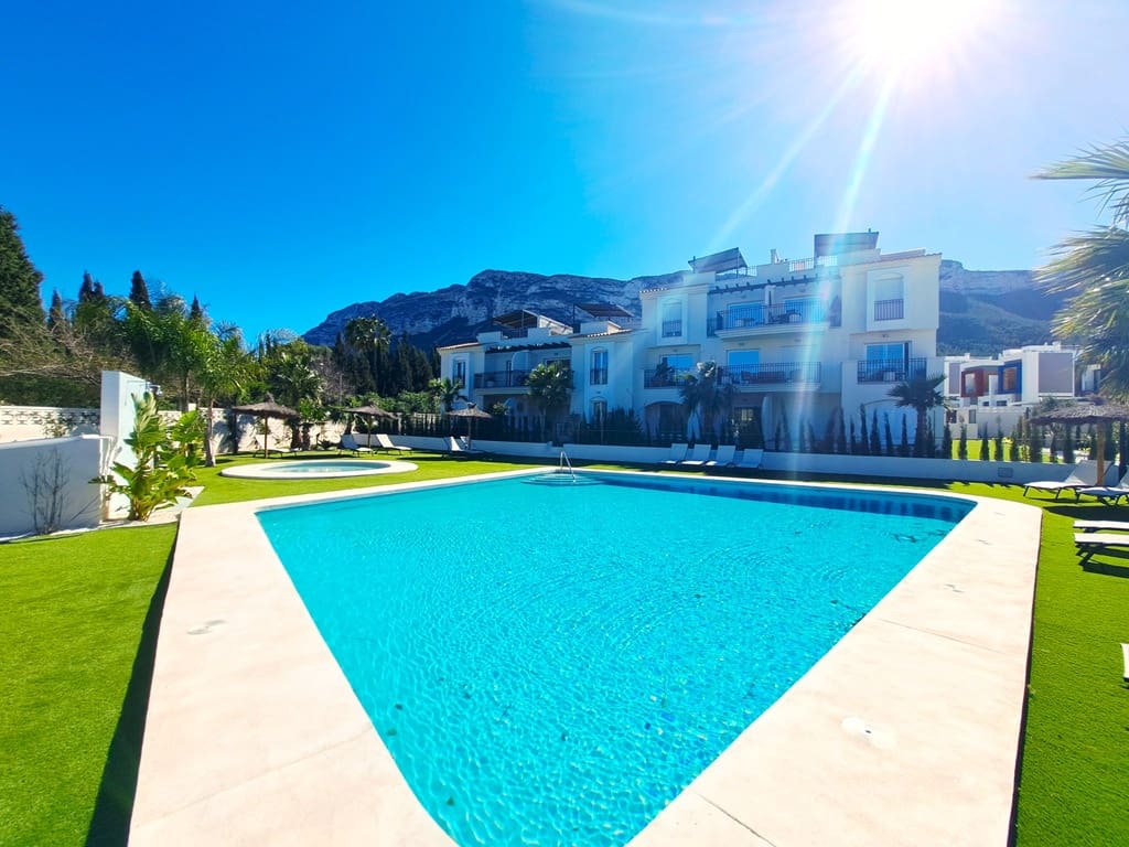 2 bedroom Apartment for sale in Denia with pool garage - € 359,000 (Ref: 9619810)