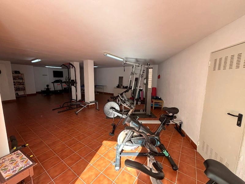 2 sovrum Lägenhet till salu i Denia med pool garage - 285 000 € (Ref: 9622053)