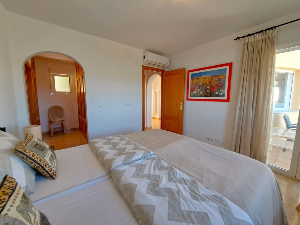 3 bedroom Villa for sale in La Sella with pool garage - € 675,000 (Ref: 9631439)