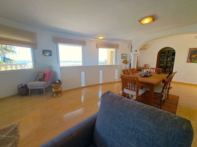 3 quarto Moradia para venda em La Sella com piscina garagem - 675 000 € (Ref: 9631439)