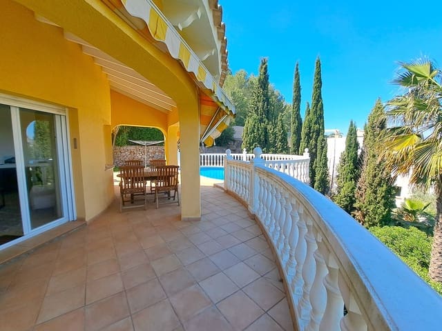 3 quarto Moradia para venda em La Sella com piscina garagem - 675 000 € (Ref: 9631439)