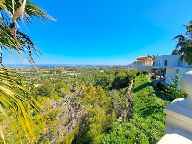 3 quarto Moradia para venda em La Sella com piscina garagem - 675 000 € (Ref: 9631439)