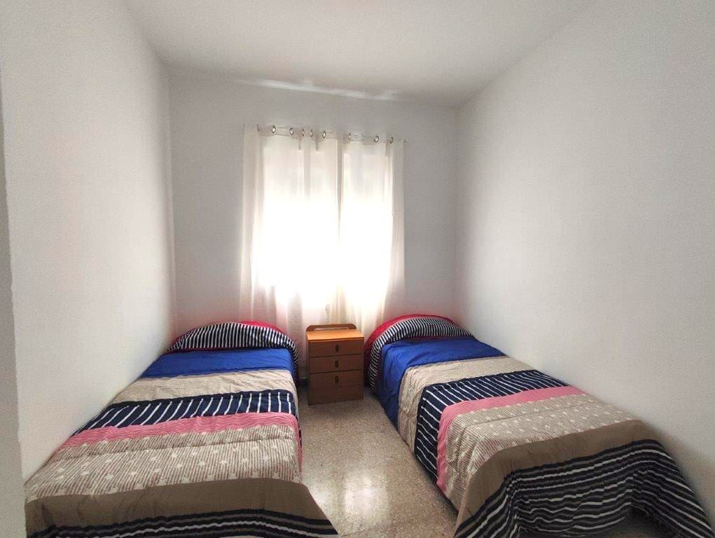 2 quarto Casa em Banda para venda em Denia com garagem - 280 000 € (Ref: 9652353)