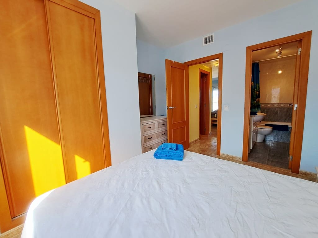2 Zimmer Strandapartment zu vermieten in Denia mit Pool Garage - 1.100 € (Ref: 9665158)