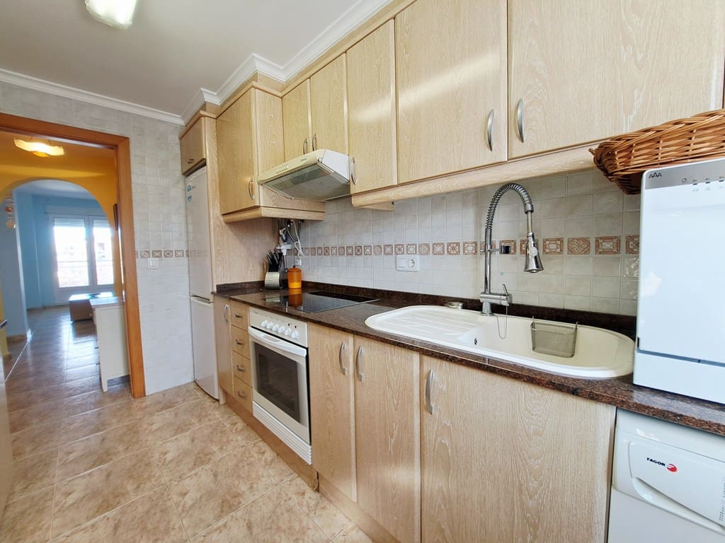 2 Zimmer Strandapartment zu vermieten in Denia mit Pool Garage - 1.100 € (Ref: 9665158)