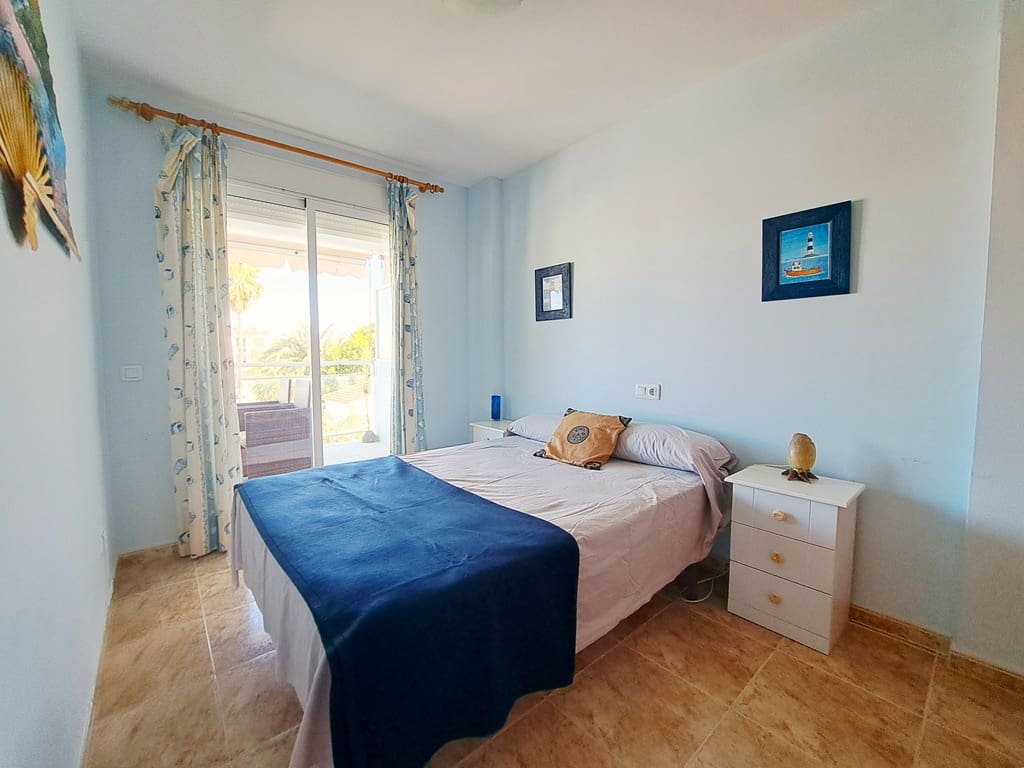 2 Zimmer Strandapartment zu vermieten in Denia mit Pool Garage - 1.100 € (Ref: 9665158)