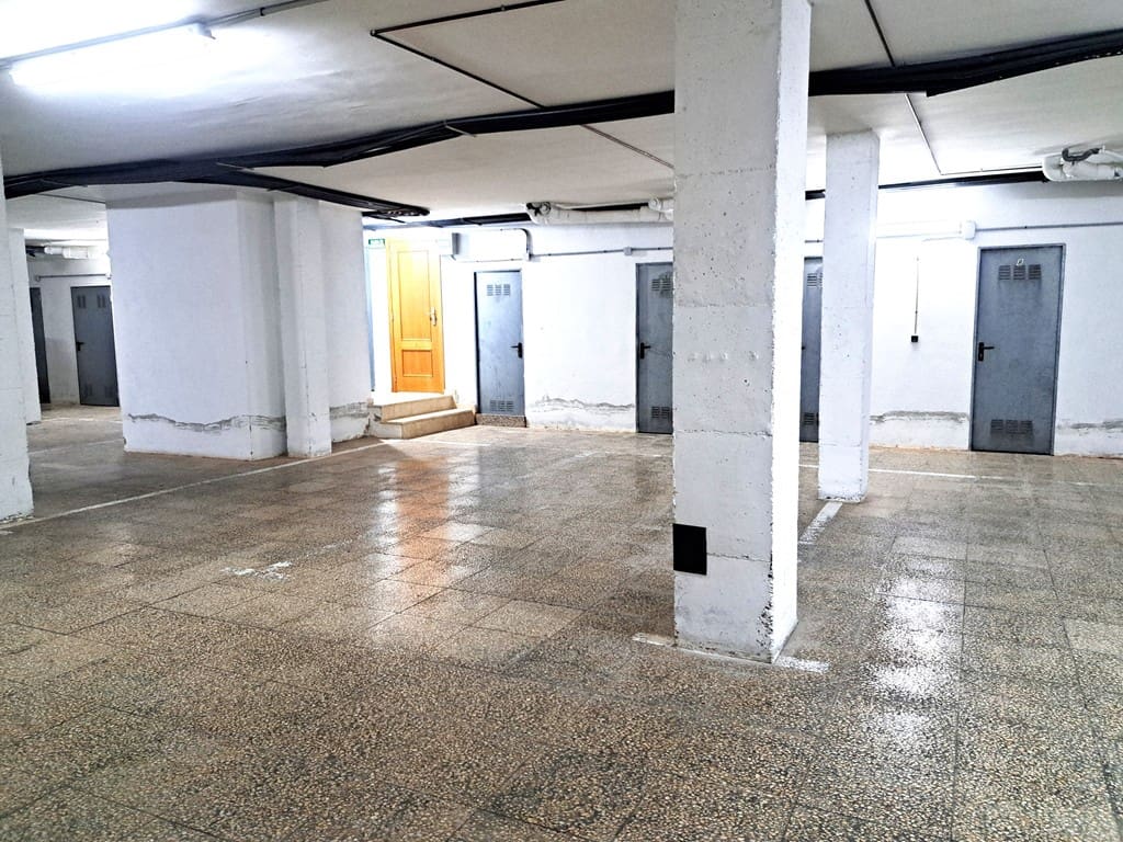 2 Zimmer Strandapartment zu vermieten in Denia mit Pool Garage - 1.100 € (Ref: 9665158)