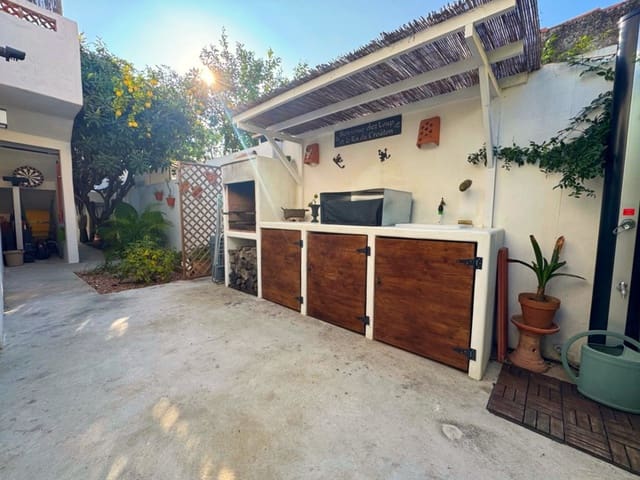 3 soverom Villa til salgs i Dénia - € 429 000 (Ref: 9667040)