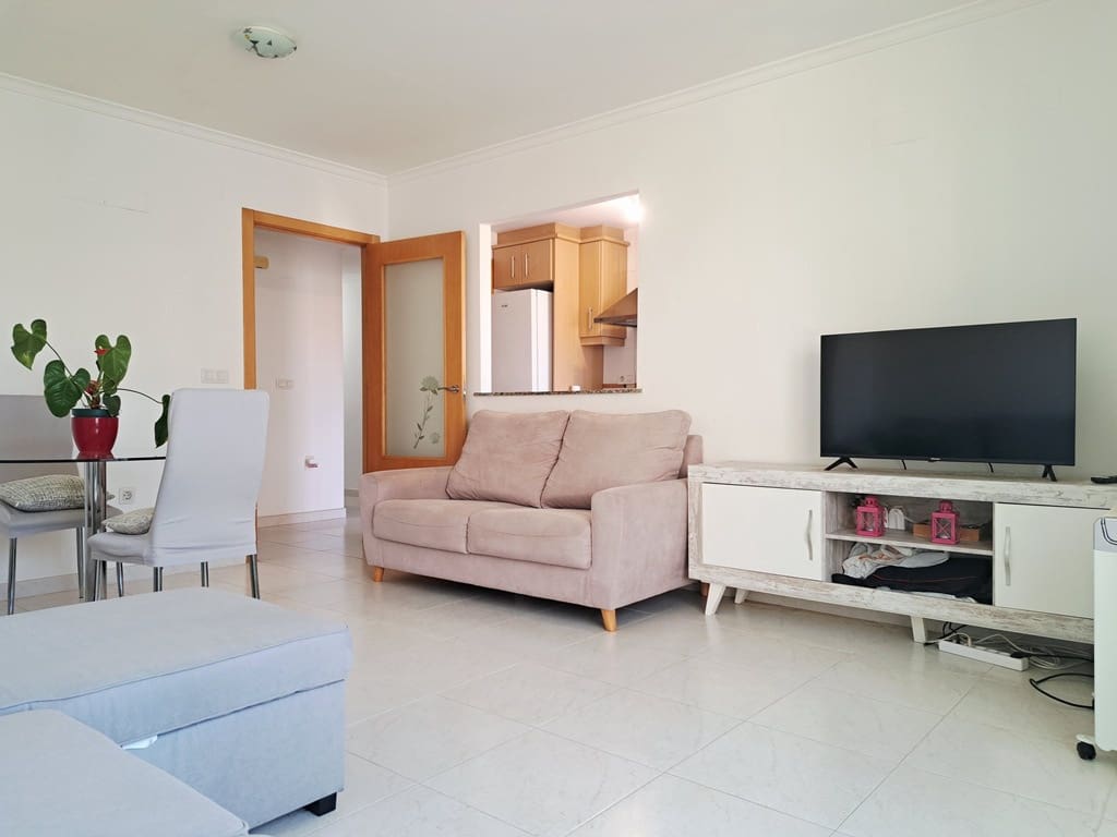 2 bedroom Apartment for rent in Denia - € 850 (Ref: 9713475)