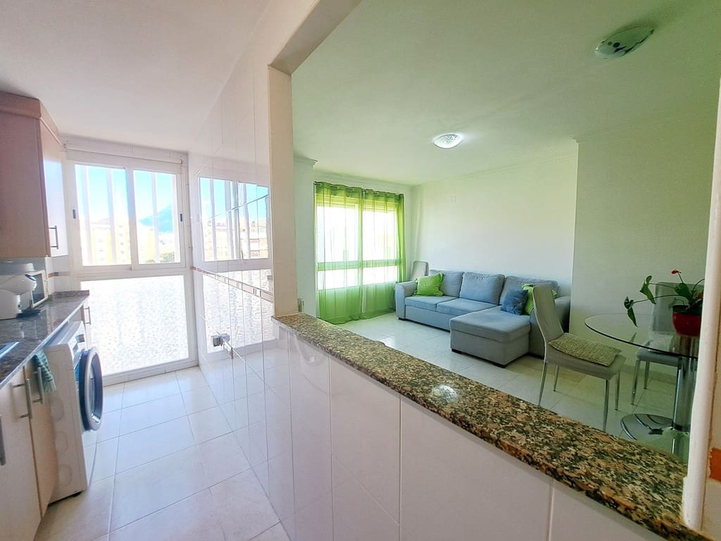 2 bedroom Apartment for rent in Denia - € 850 (Ref: 9713475)