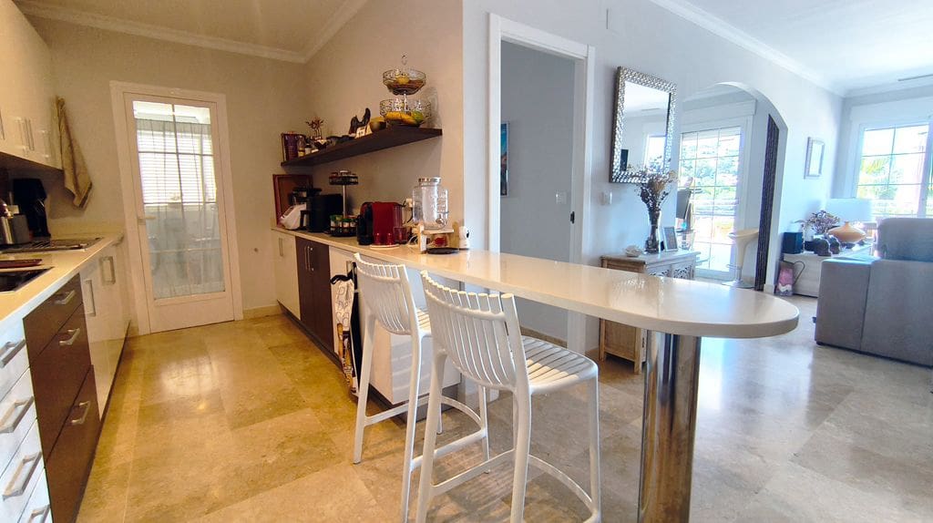 2 soverom Leilighet til salgs i La Sella med svømmebasseng garasje - € 510 000 (Ref: 9758148)