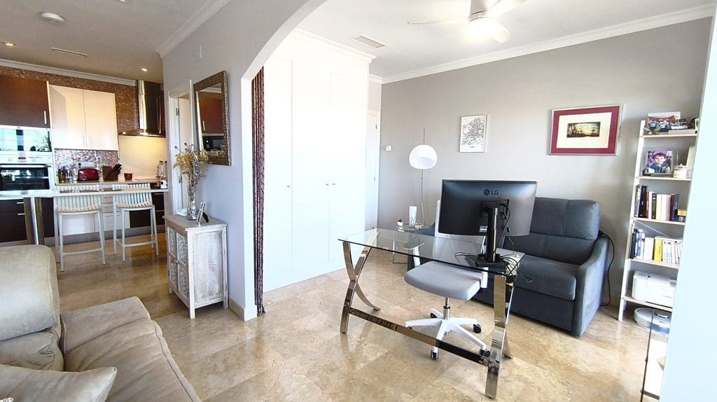 2 soverom Leilighet til salgs i La Sella med svømmebasseng garasje - € 510 000 (Ref: 9758148)