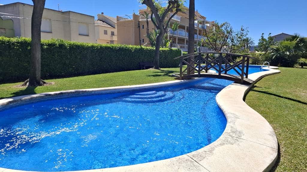 Apartamento de 3 habitaciones en Dénia en venta con piscina garaje - 510.000 € (Ref: 9758660)
