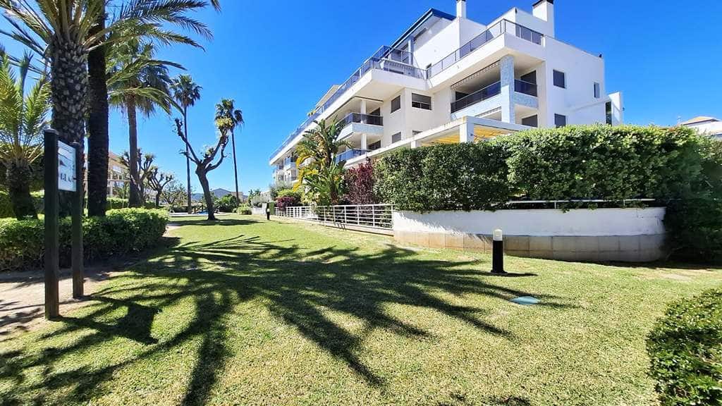 Apartamento de 3 habitaciones en Dénia en venta con piscina garaje - 510.000 € (Ref: 9758660)
