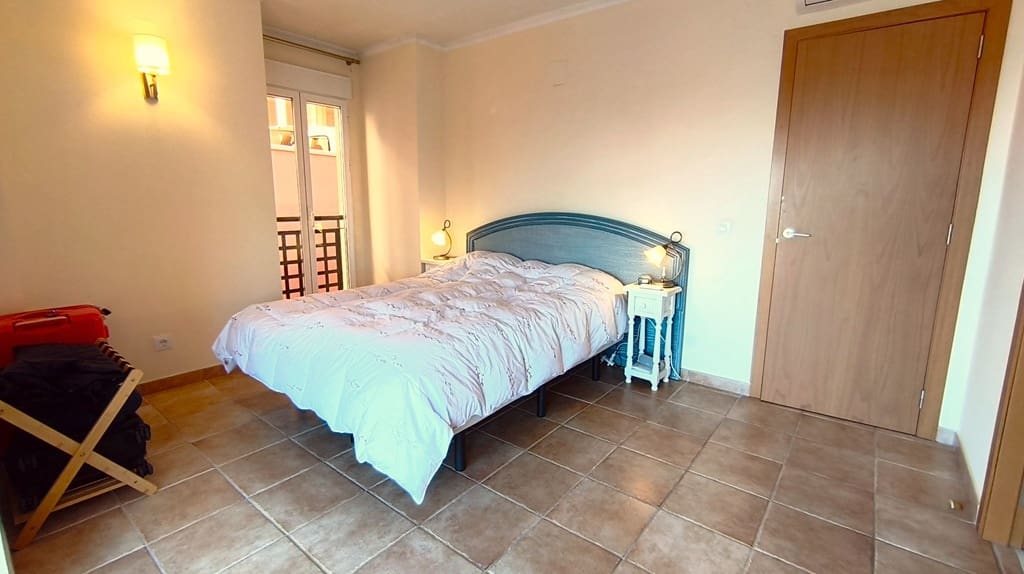 2 makuuhuone Huoneisto myytävänä paikassa La Sella mukana 
autotalli - 249 000 € (Ref: 9782482)