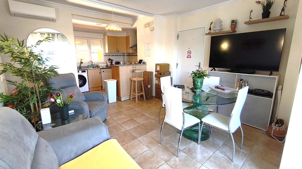 2 makuuhuone Huoneisto myytävänä paikassa La Sella mukana 
autotalli - 249 000 € (Ref: 9782482)