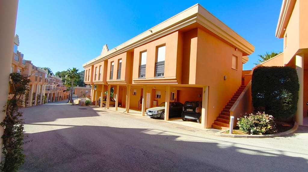 2 makuuhuone Huoneisto myytävänä paikassa La Sella mukana 
autotalli - 249 000 € (Ref: 9782482)