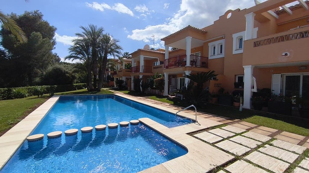 2 sovrum Lägenhet till salu i La Sella med pool garage - 349 950 € (Ref: 9782483)