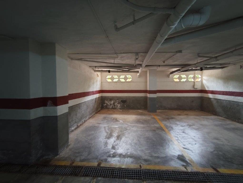 2 bedroom Apartment for sale in Denia with pool garage - € 330,000 (Ref: 9787883)