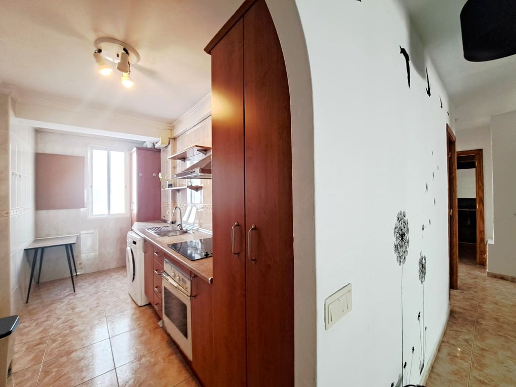 3 bedroom Apartment for sale in Denia - € 185,000 (Ref: 9787950)