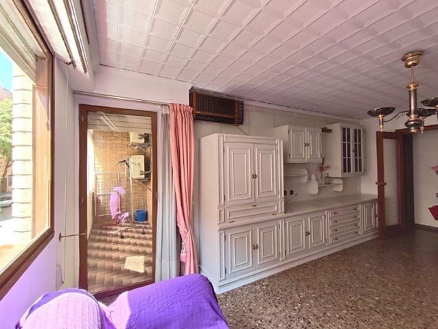 3 soveværelse Lejlighed til salg i Centro Urbano, Dénia - € 220.000 (Ref: 9796072)