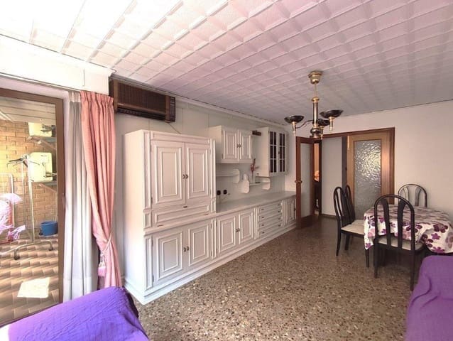 3 soveværelse Lejlighed til salg i Centro Urbano, Dénia - € 220.000 (Ref: 9796072)