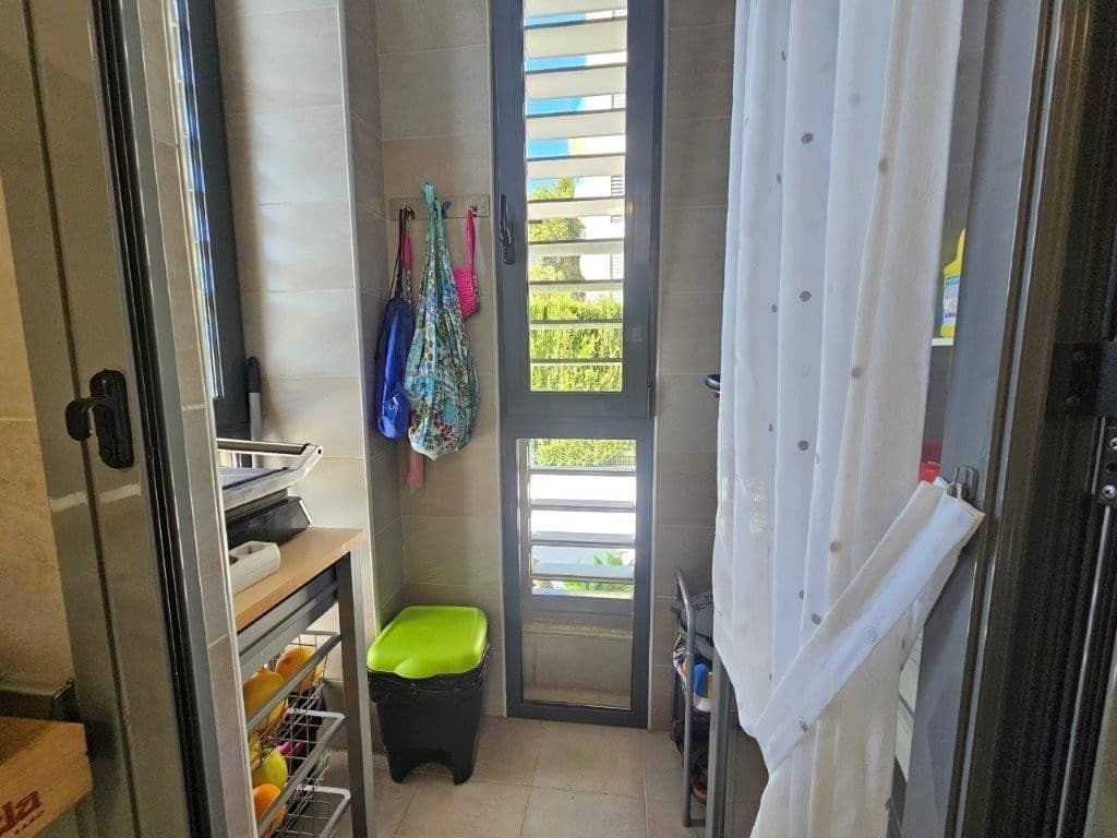 1 makuuhuone Huoneisto myytävänä paikassa Denia mukana uima-altaan 
autotalli - 215 000 € (Ref: 9803753)