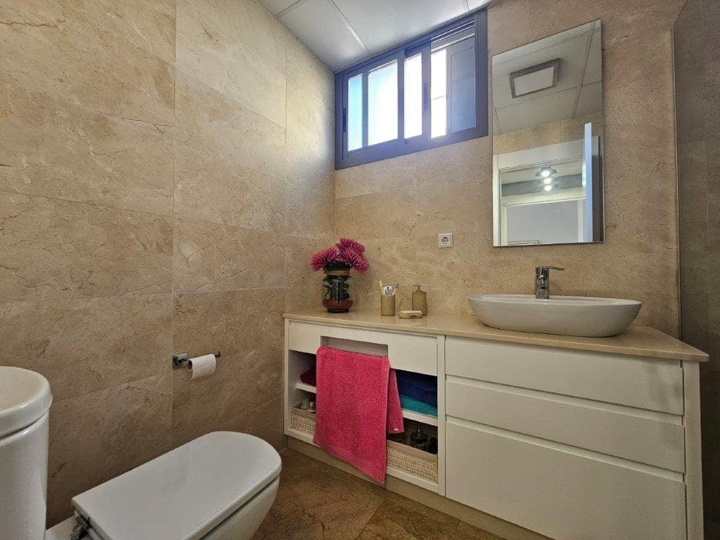 1 makuuhuone Huoneisto myytävänä paikassa Denia mukana uima-altaan 
autotalli - 215 000 € (Ref: 9803753)