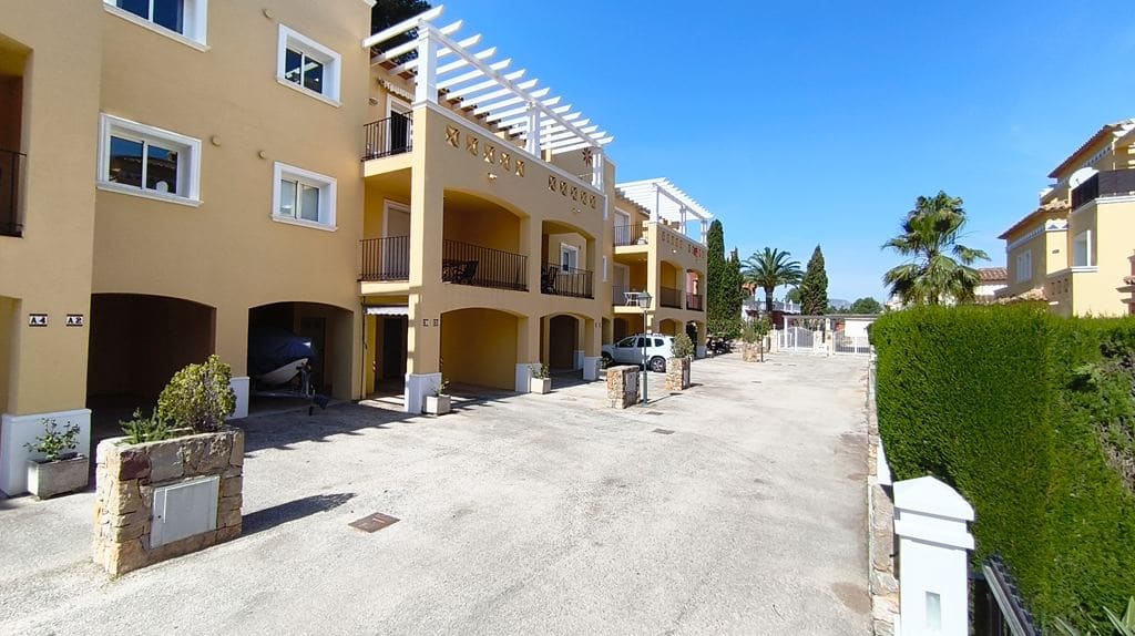 2 quarto Apartamento para venda em La Sella com piscina garagem - 220 000 € (Ref: 9830439)