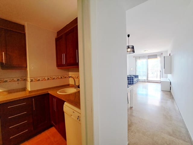 Apartamento de 3 habitaciones en Dénia en venta con piscina garaje - 430.000 € (Ref: 9834246)