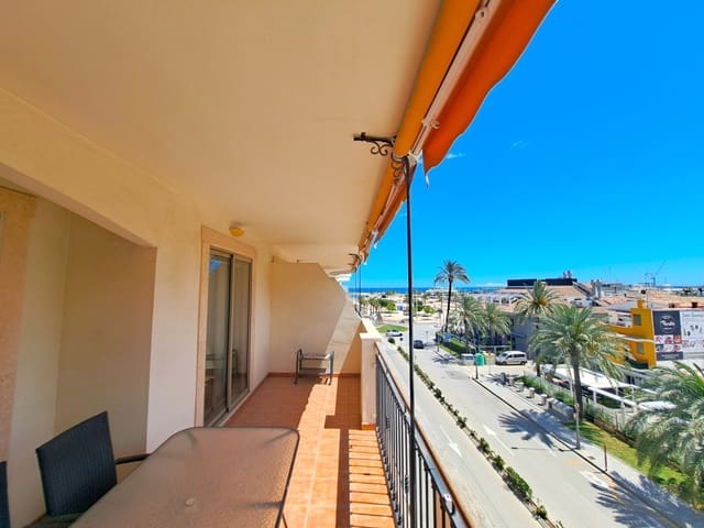 Apartamento de 3 habitaciones en Dénia en venta con piscina garaje - 430.000 € (Ref: 9834246)