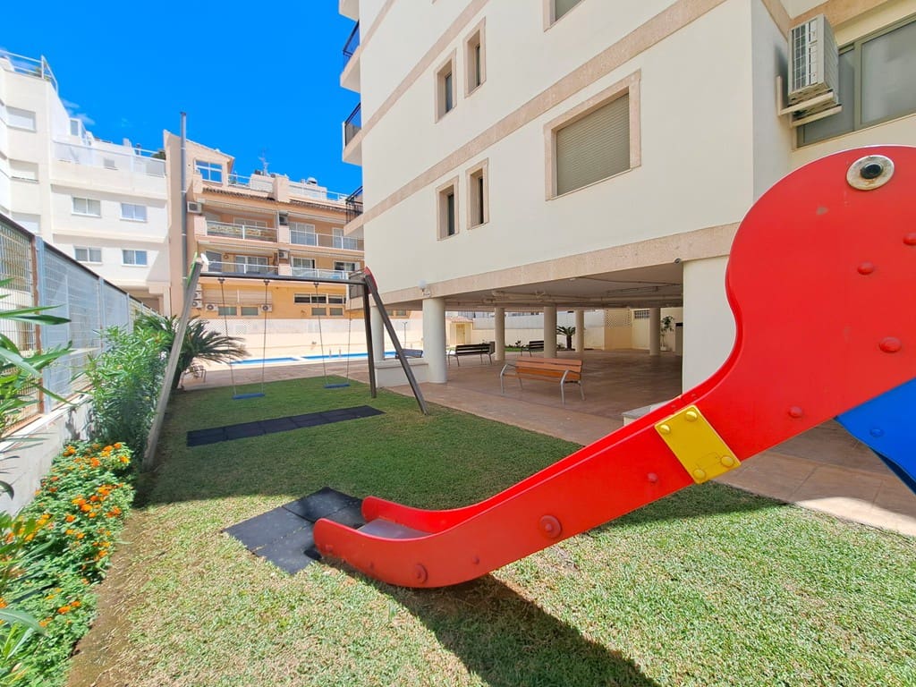 3 soveværelse Lejlighed til salg i Denia med swimmingpool garage - € 430.000 (Ref: 9834246)