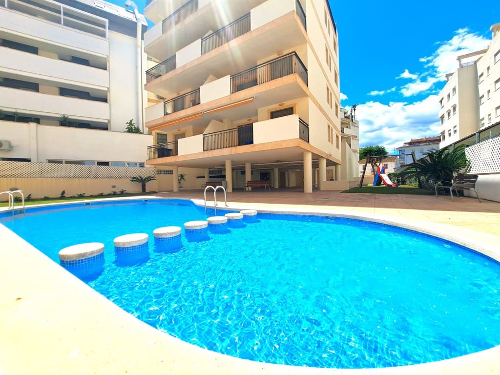 3 soveværelse Lejlighed til salg i Denia med swimmingpool garage - € 430.000 (Ref: 9834246)