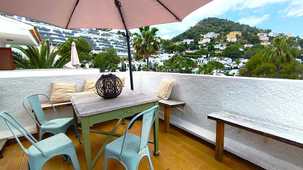 2 bedroom Apartment for sale in La Sella with pool garage - € 245,000 (Ref: 9848365)