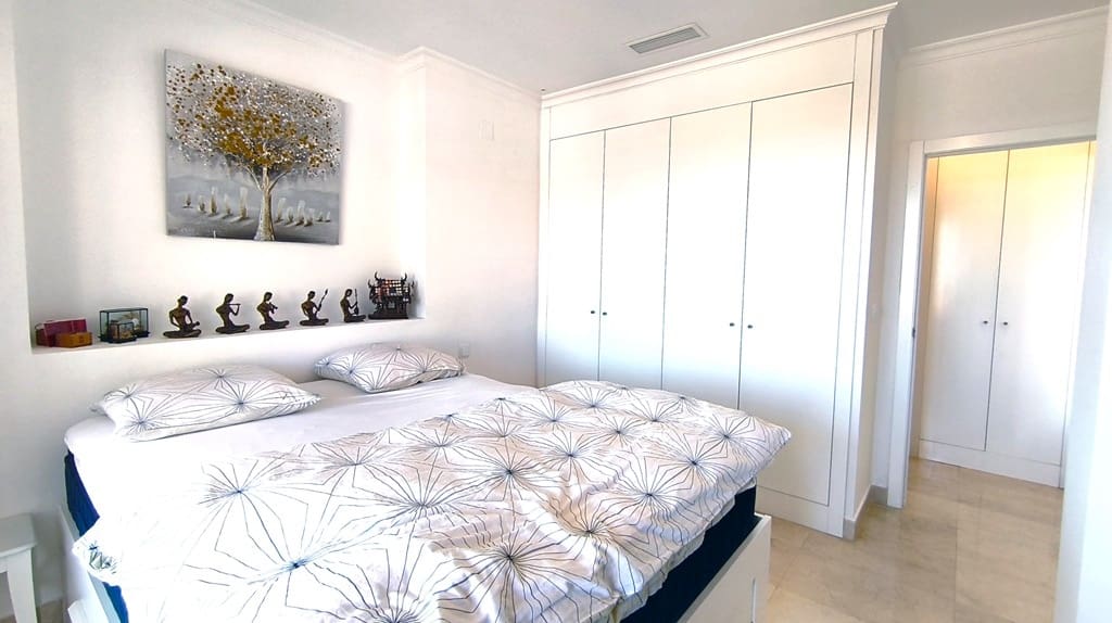 3 soverom Leilighet til salgs i La Sella med svømmebasseng garasje - € 550 000 (Ref: 9876866)