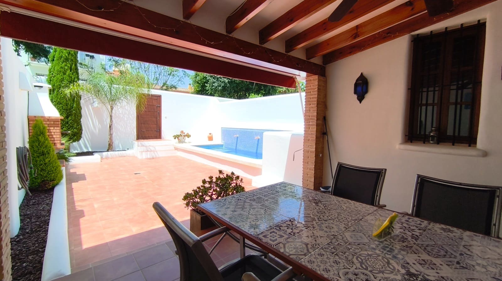 4 bedroom Townhouse for sale in La Xara with pool garage - € 525,000 (Ref: 9905082)