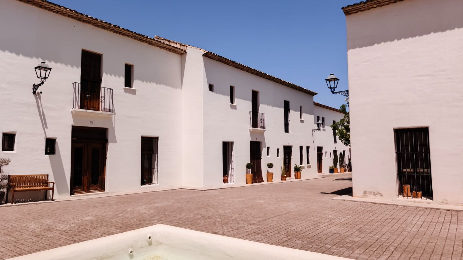 4 bedroom Townhouse for sale in La Xara with pool garage - € 525,000 (Ref: 9905082)